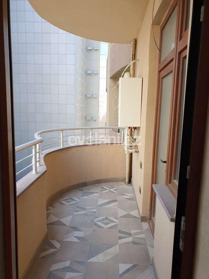 Satılır, yeni tikili, 3 otaqlı, 141 m², Şah İsmayıl Xətai m.