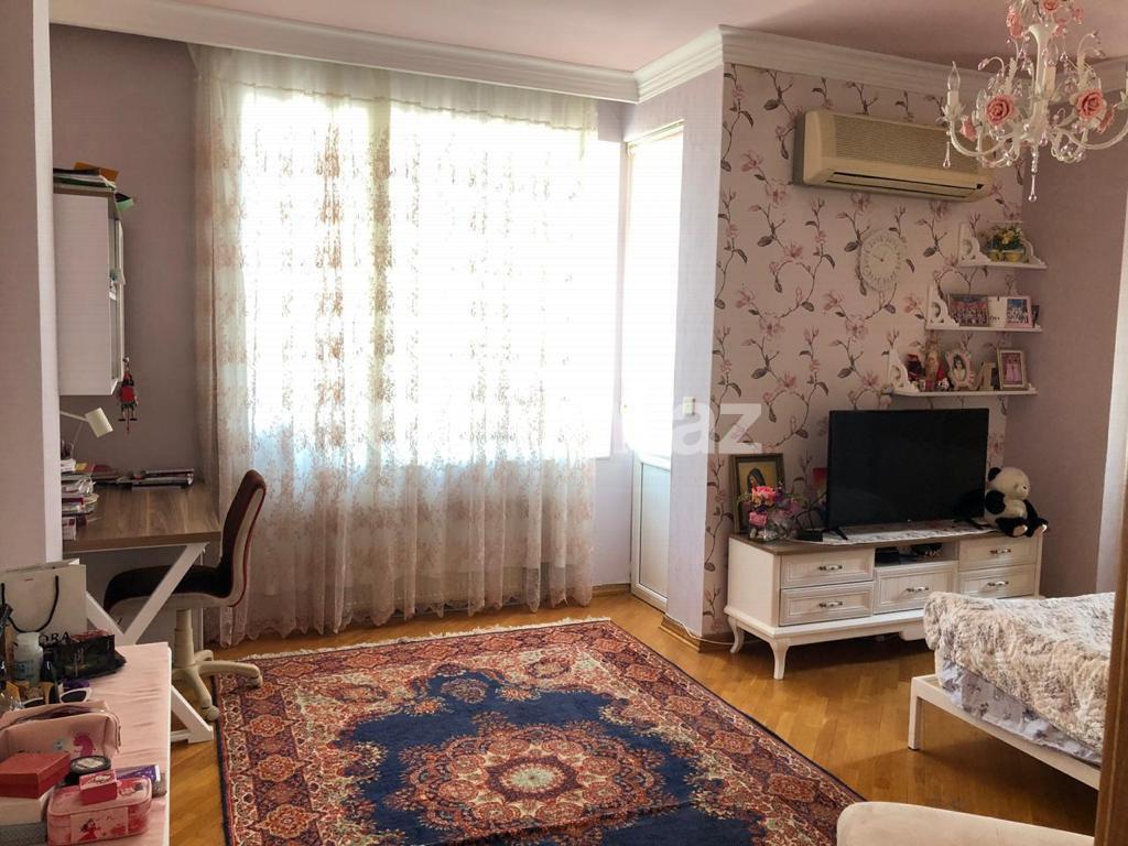 Продаётся, новостройка, 4-комнаты, 205 m², 28 мая m.