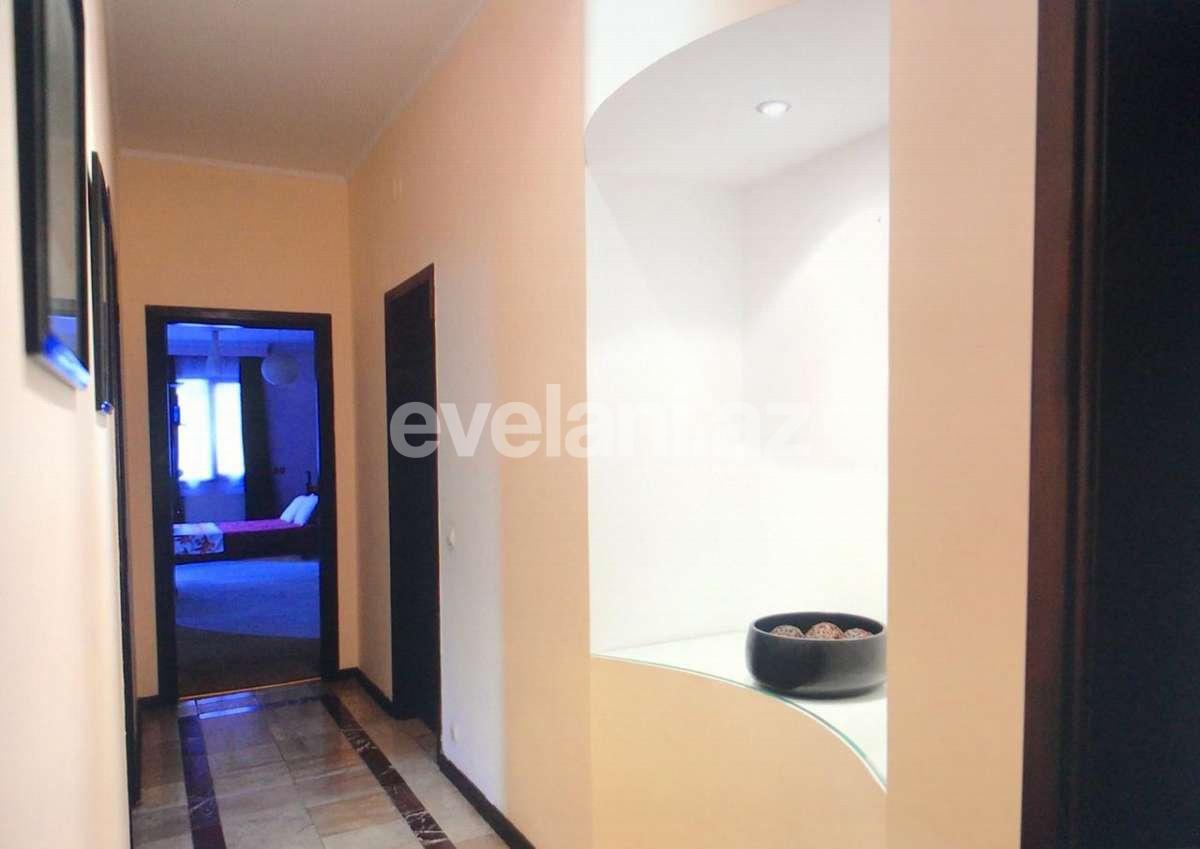 Satılır, yeni tikili, 4 otaqlı, 230 m², Elmlər Akademiyası m.