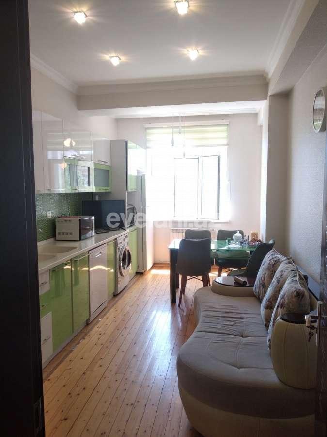 Sale, new building, 2 room, 90 m², Inshaatchilar m.