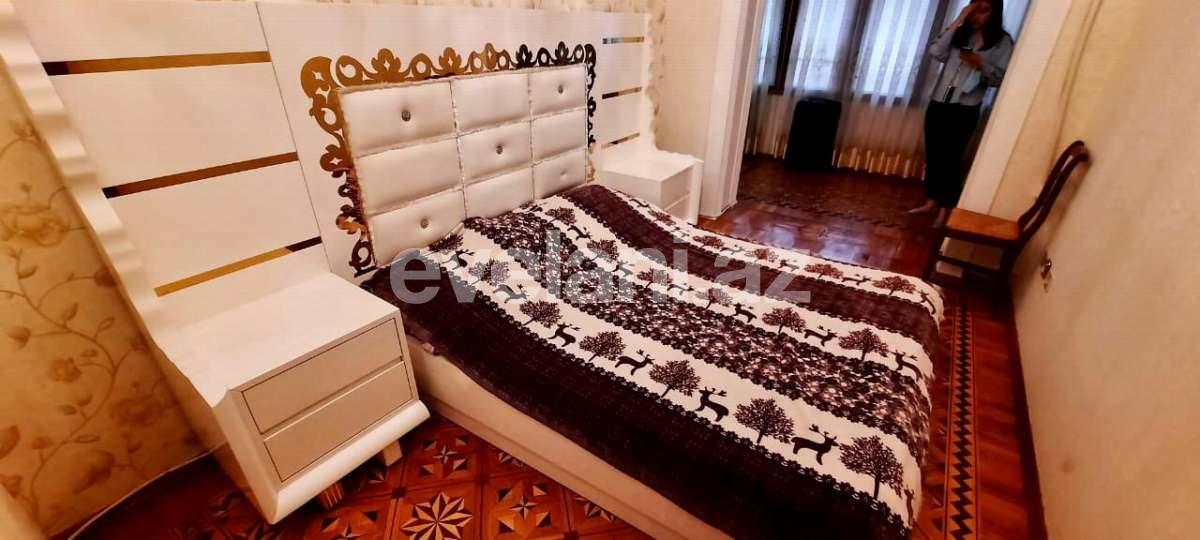 Sale, old building, 3 room, 45 m², Yasamal r.