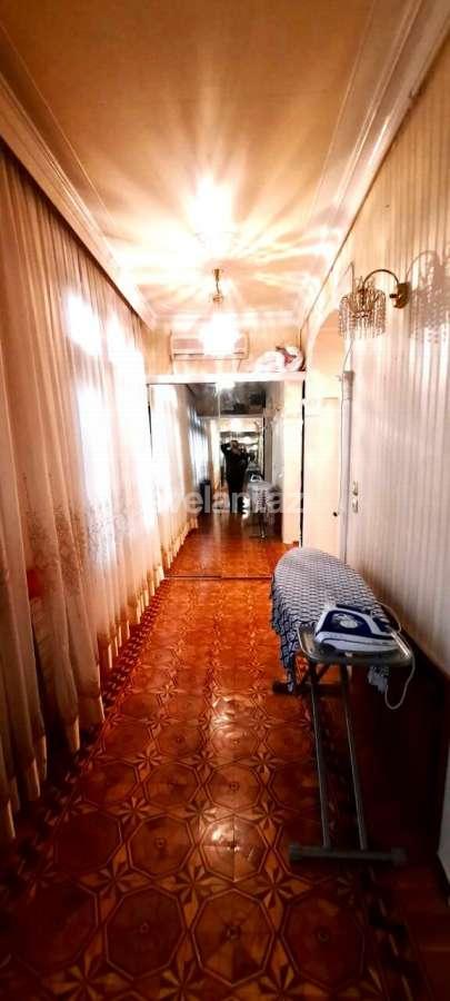 Sale, old building, 3 room, 45 m², Yasamal r.