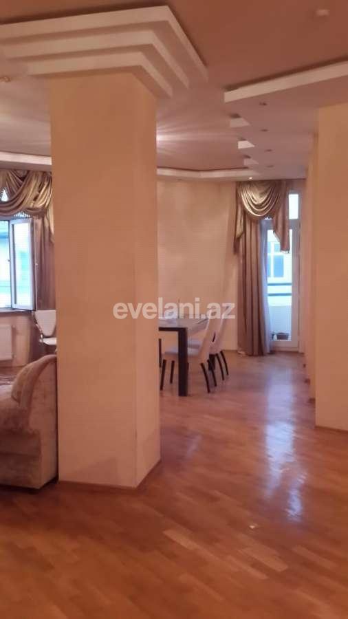 Satılır, yeni tikili, 4 otaqlı, 220 m², 28 may m.