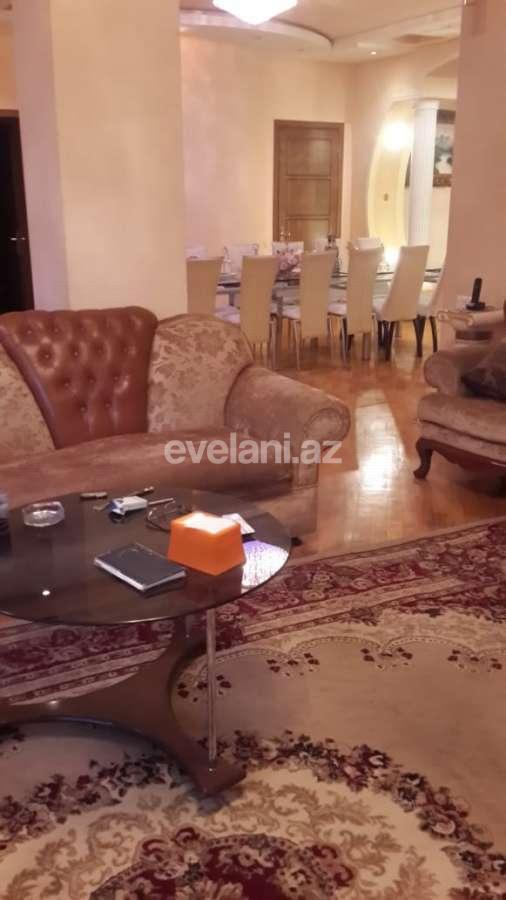 Satılır, yeni tikili, 4 otaqlı, 220 m², 28 may m.