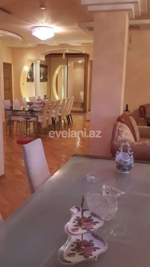 Satılır, yeni tikili, 4 otaqlı, 220 m², 28 may m.