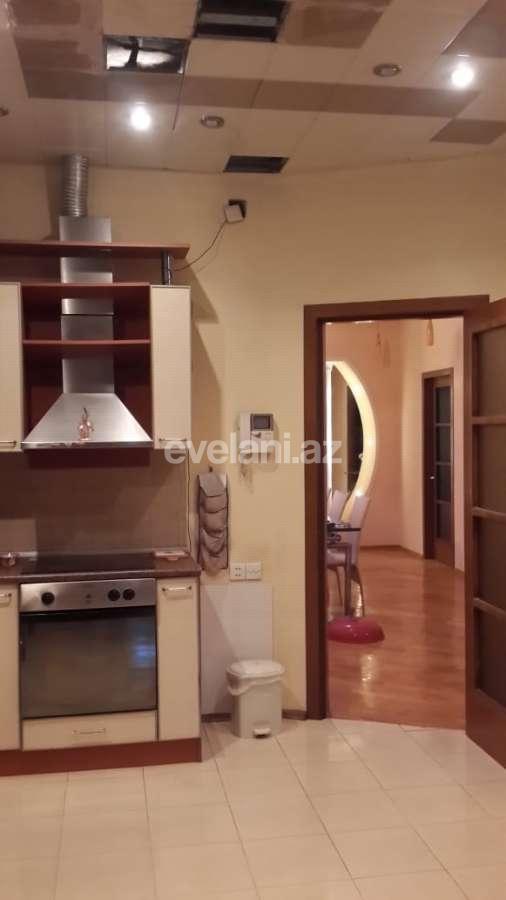 Satılır, yeni tikili, 4 otaqlı, 220 m², 28 may m.