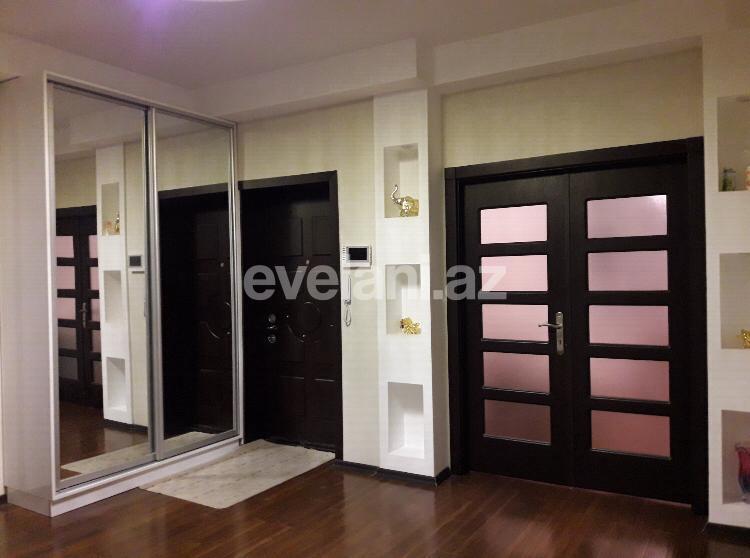 Satılır, yeni tikili, 4 otaqlı, 160 m², Şah İsmayıl Xətai m.