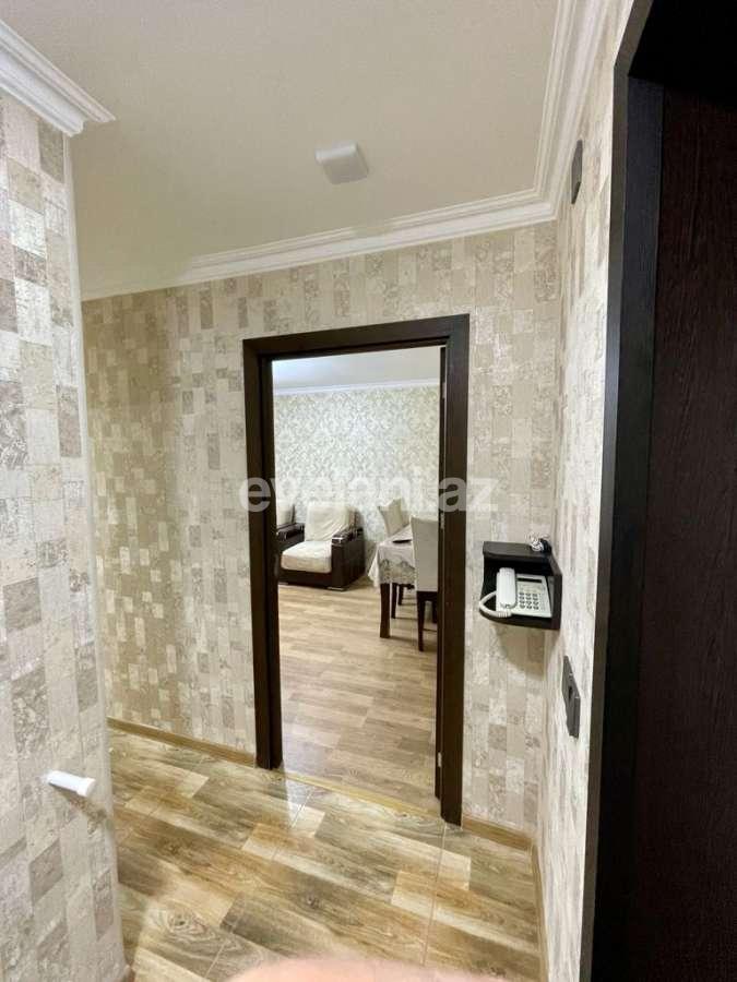 Продаётся, вторичка, 1-комнаты, 32 m², Нефтчиляр m.