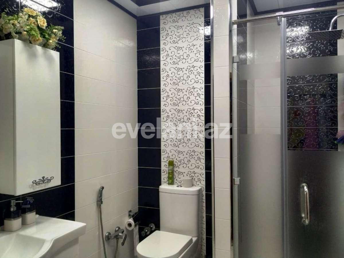 Satılır, yeni tikili, 3 otaqlı, 130 m², 8-ci mikrorayon q.