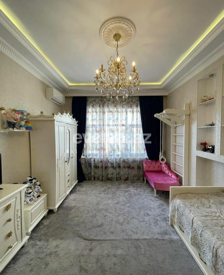 Sale, new building, 4 room, 200 m², Nizami m.