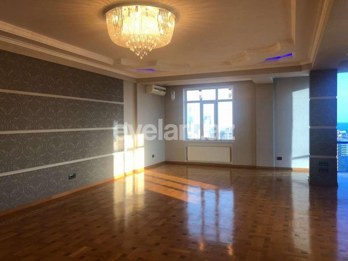 Satılır, yeni tikili, 4 otaqlı, 220 m², 28 may m.