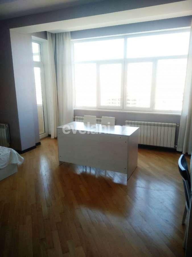 Продаётся, новостройка, 4-комнаты, 180 m², Насиминский r.