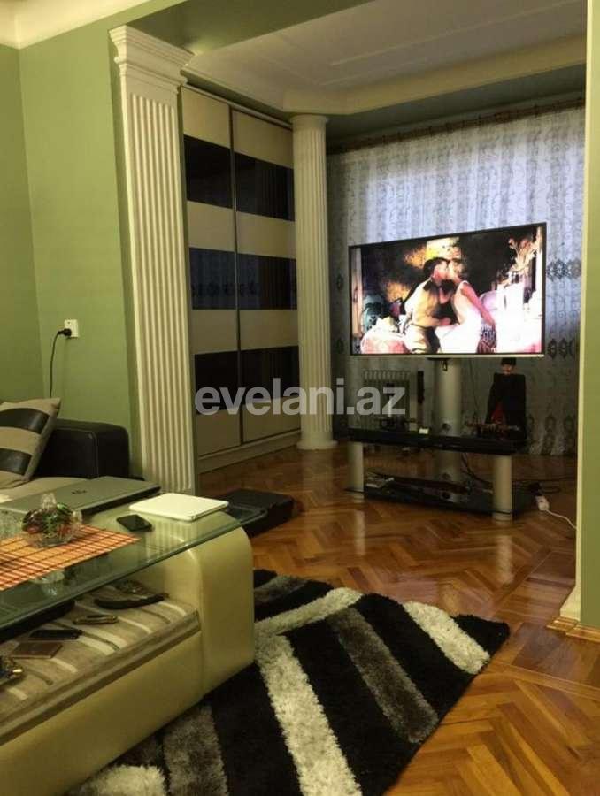 Sale, old building, 3 room, 60 m², Yasamal r.