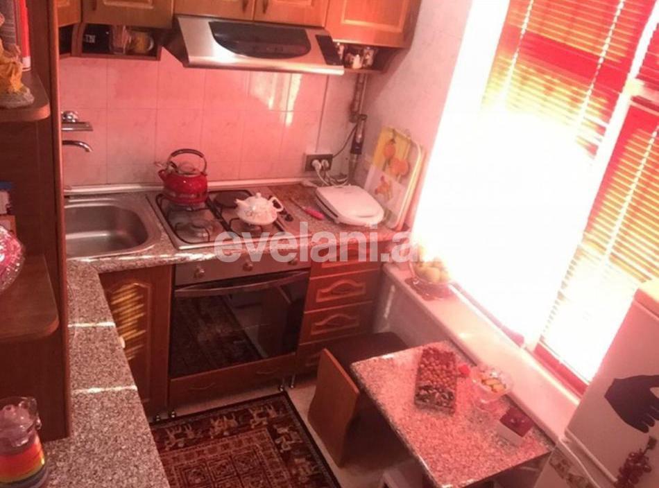 Sale, old building, 3 room, 60 m², Yasamal r.