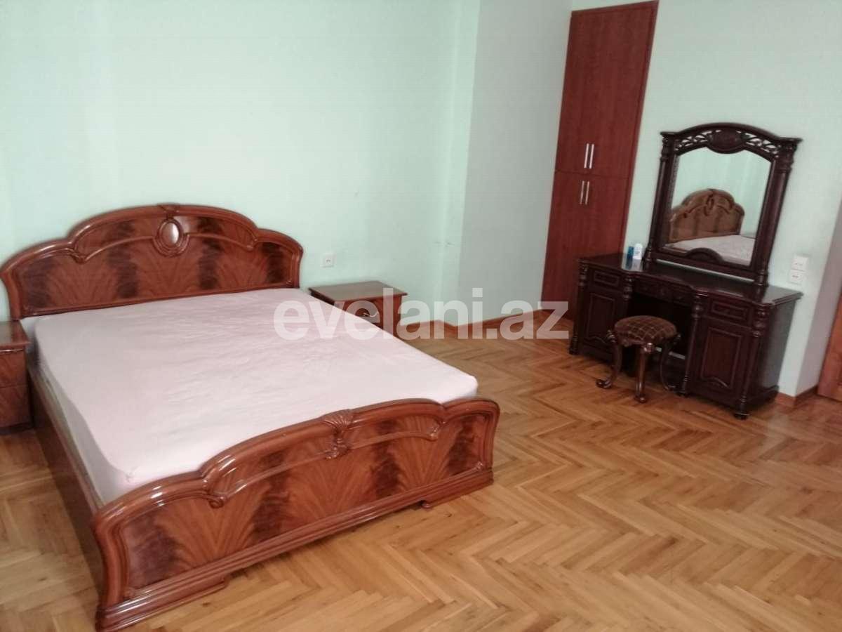 Satılır, köhnə tikili, 3 otaqlı, 110 m², 28 may m.