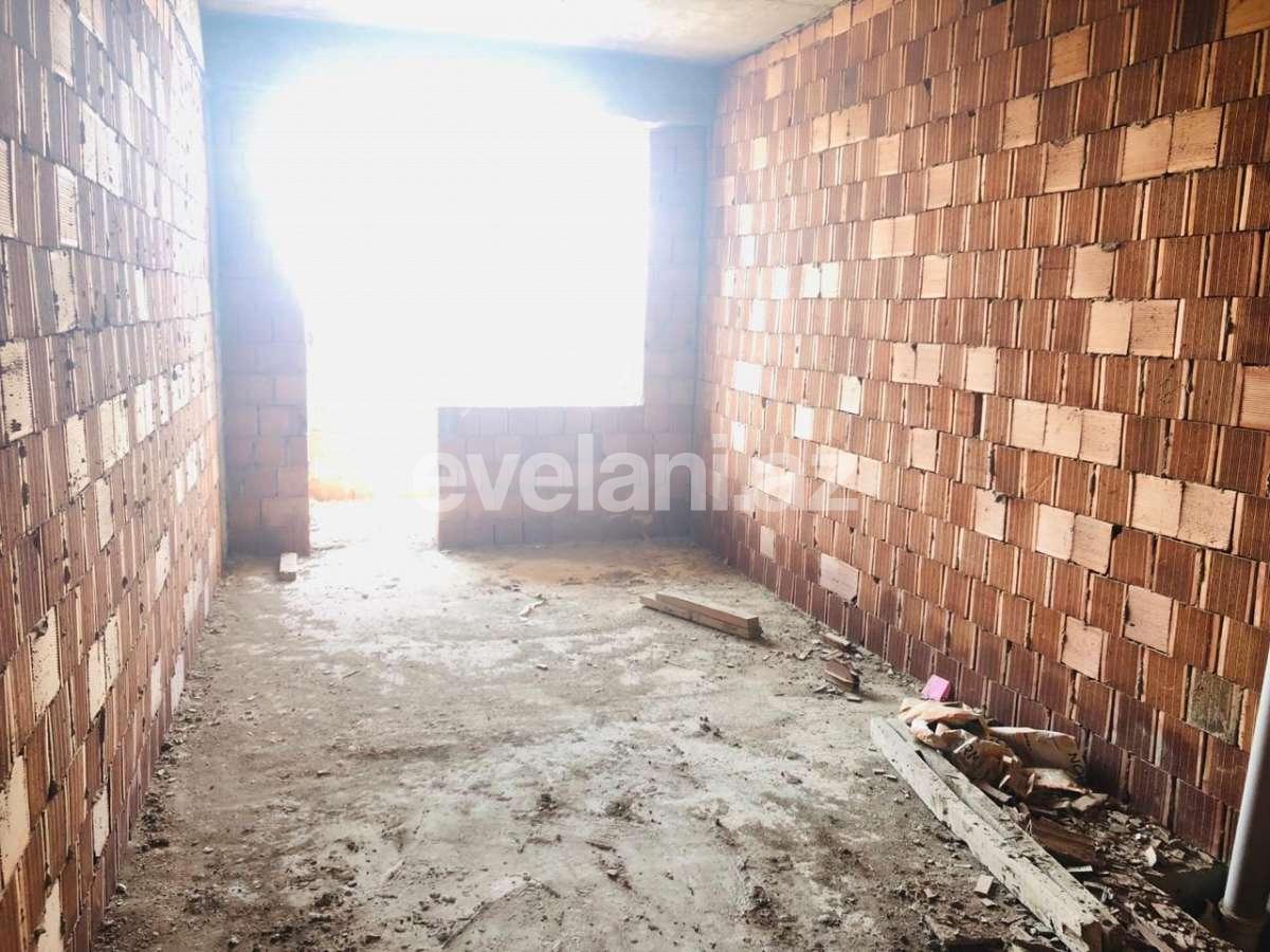 Sale, new building, 2 room, 61 m², Inshaatchilar m.