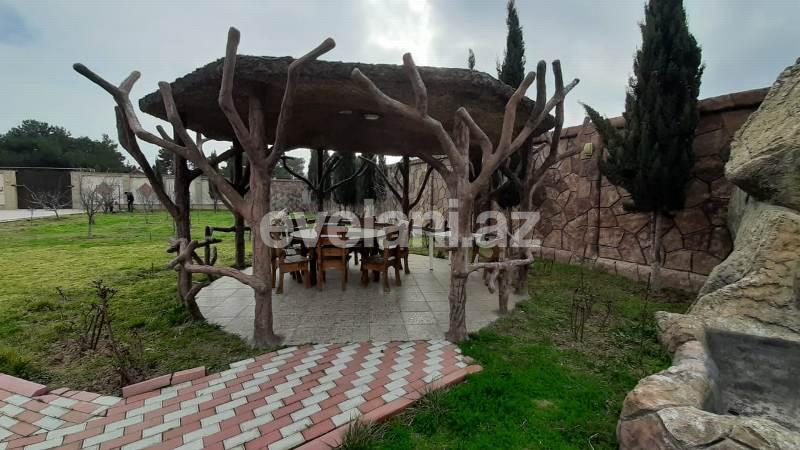 Kirayə verilir, həyət evi / bağ, 7 otaqlı, 600 m², Buzovna q.