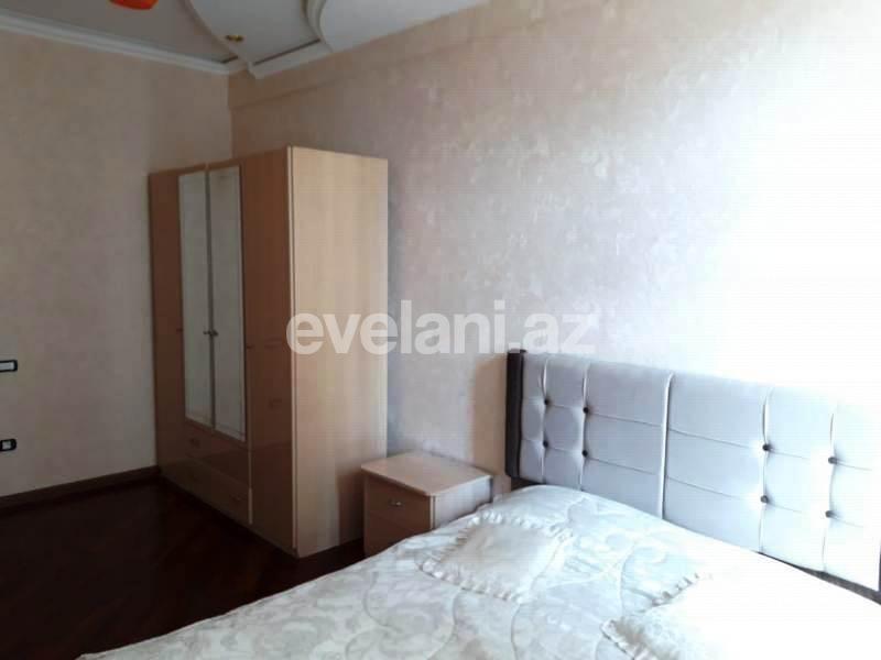 Rent, new building, 4 room, 210 m², 28 may m.