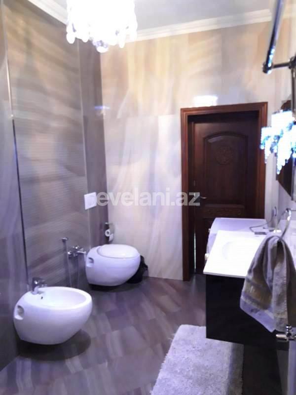 Rent, new building, 4 room, 210 m², 28 may m.