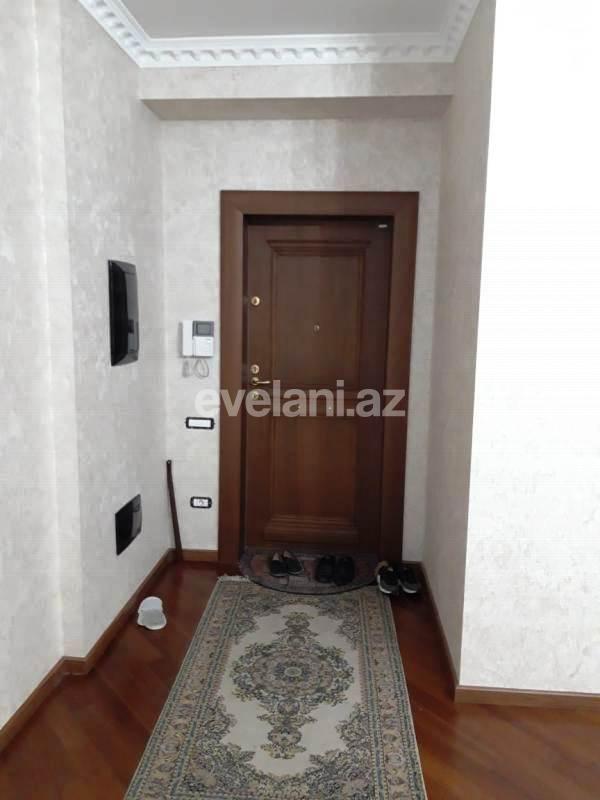 Rent, new building, 4 room, 210 m², 28 may m.