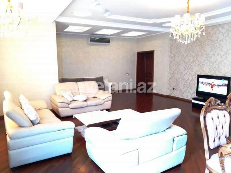 Rent, new building, 4 room, 210 m², 28 may m.