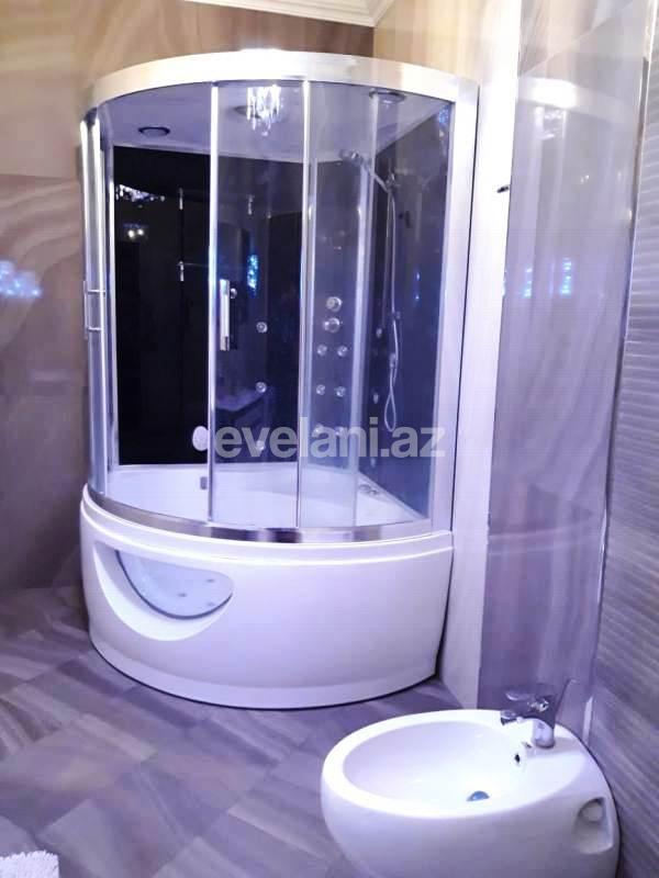 Rent, new building, 4 room, 210 m², 28 may m.