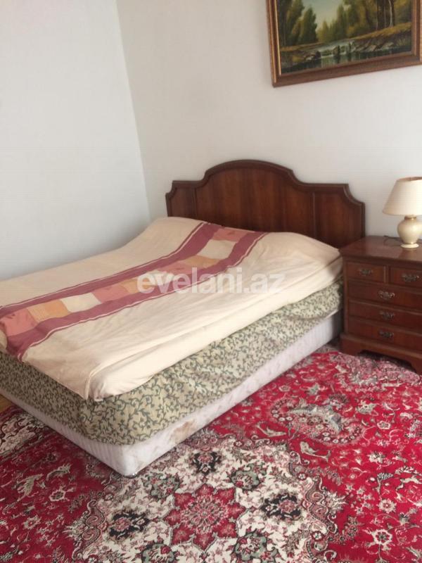 Satılır, köhnə tikili, 2 otaqlı, 50 m², Sahil m.