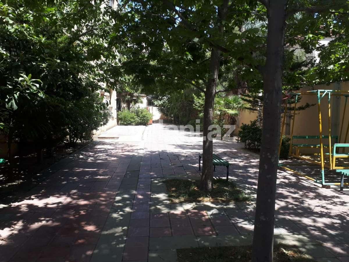 Satılır, yeni tikili, 4 otaqlı, 250 m², Şah İsmayıl Xətai m.