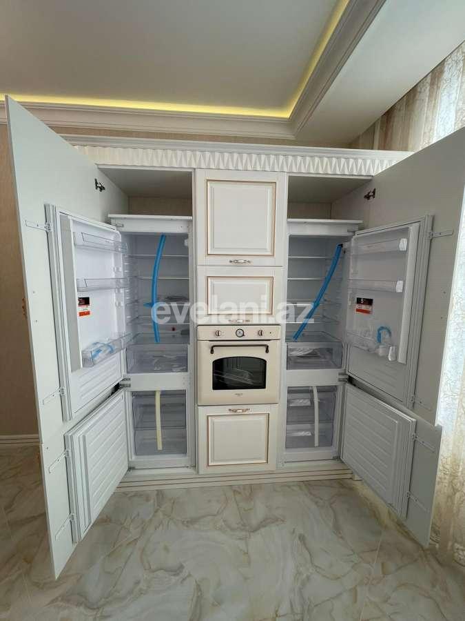 Продаётся, новостройка, 4-комнаты, 225 m², Ясамальский r.