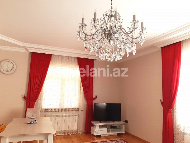 Satılır, həyət evi / bağ, 4 otaqlı, 280 m², Buzovna q.