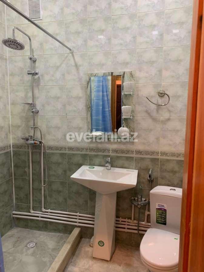 Kirayə verilir, köhnə tikili, 2 otaqlı, 40 m², Sahil m.