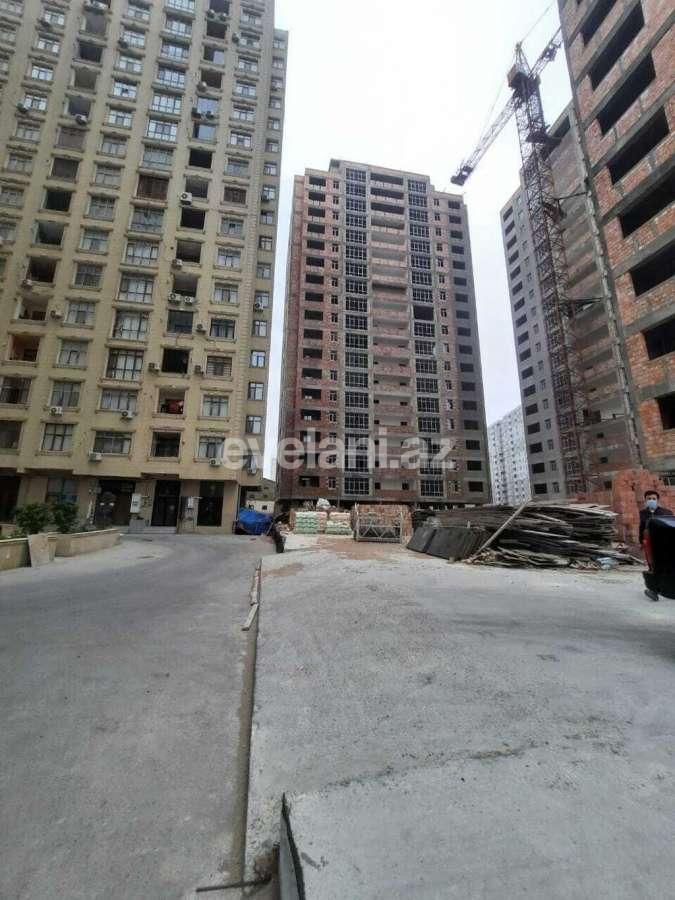 Satılır, yeni tikili, 2 otaqlı, 103 m², İnşaatçılar m.