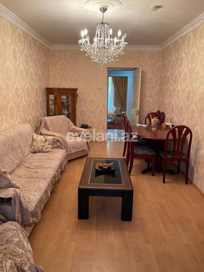 Rent, old building, 2 room, 40 m², Icheri Sheher m.