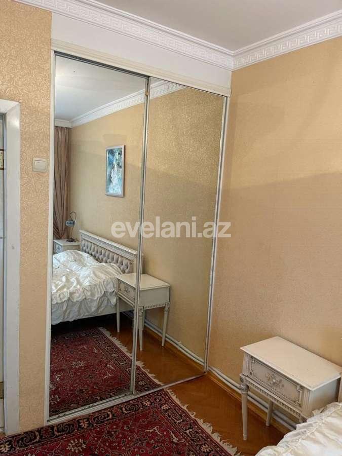 Rent, old building, 2 room, 40 m², Icheri Sheher m.