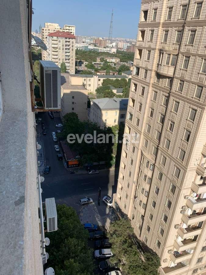 Продаётся, новостройка, 3-комнаты, 138 m², Гянджлик m.