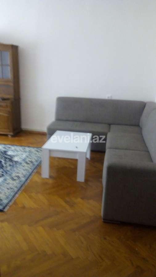 Kirayə verilir, köhnə tikili, 3 otaqlı, 85 m², Elmlər Akademiyası m.