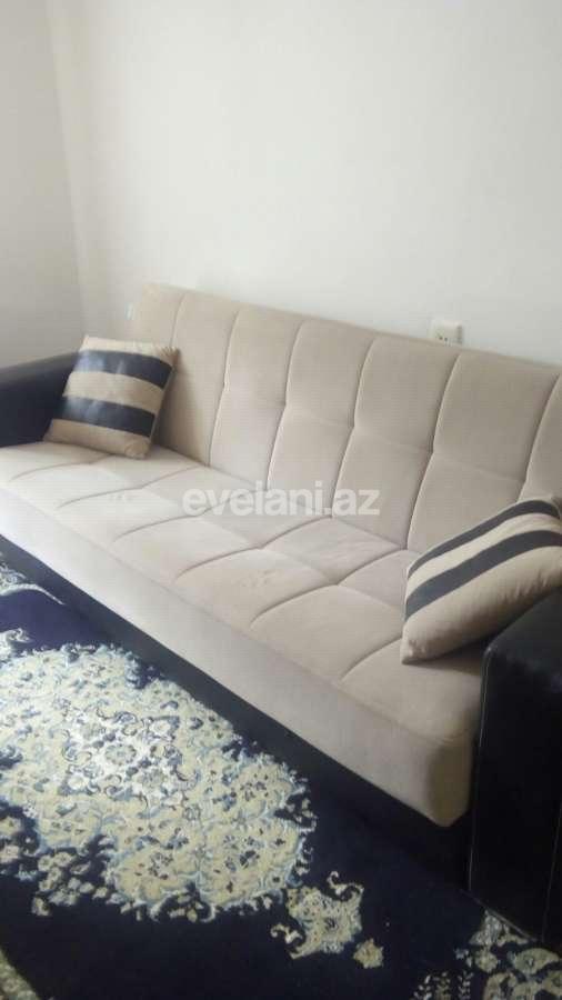 Kirayə verilir, köhnə tikili, 3 otaqlı, 85 m², Elmlər Akademiyası m.