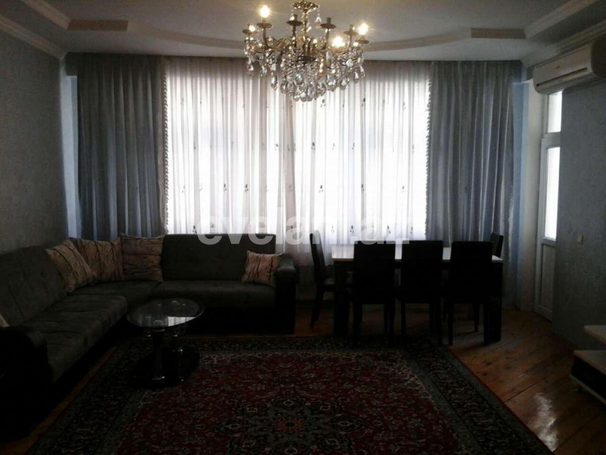 Satılır, yeni tikili, 3 otaqlı, 140 m², Şah İsmayıl Xətai m.