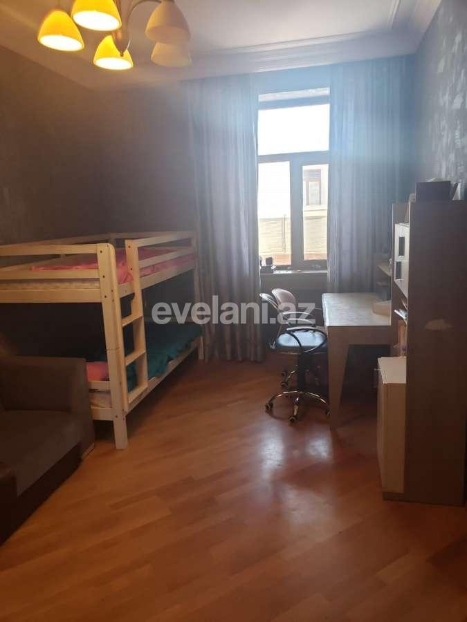 Kirayə verilir, köhnə tikili, 3 otaqlı, 140 m², Nəsimi r.