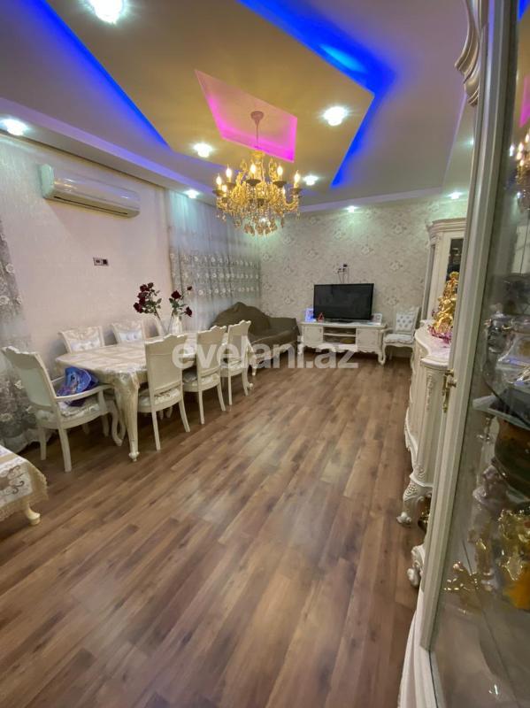 Satılır, həyət evi / bağ, 10 otaqlı, 1000 m², Buzovna q.