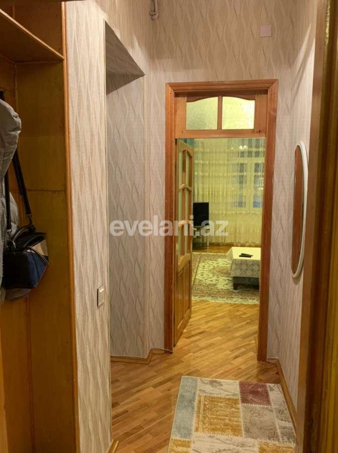 Rent, old building, 2 room, 40 m², Sahil m.