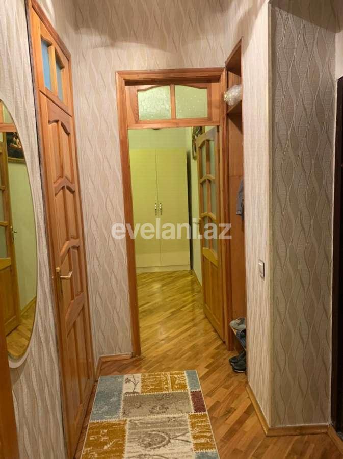 Rent, old building, 2 room, 40 m², Sahil m.