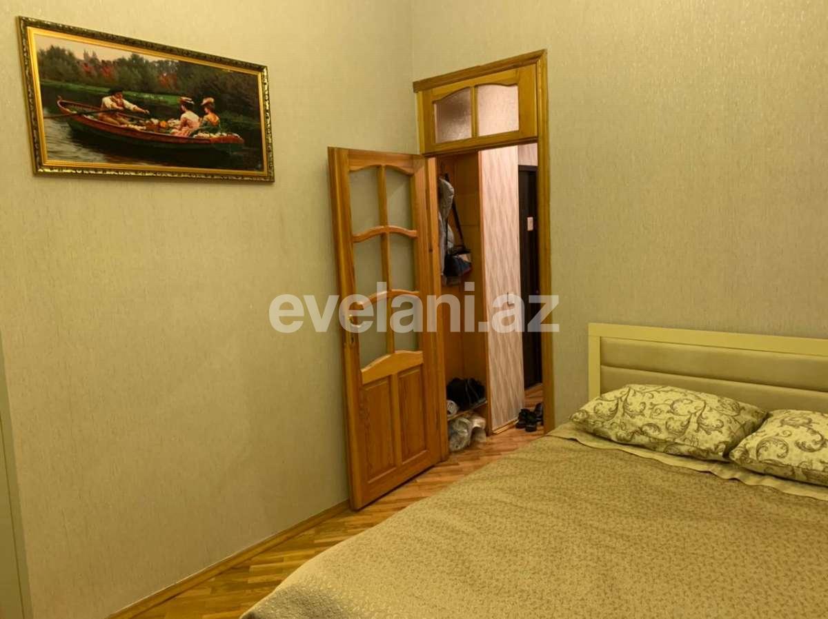 Rent, old building, 2 room, 40 m², Sahil m.