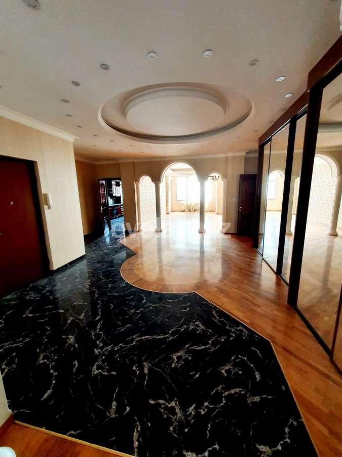 Sale, new building, 7 room, 350 m², 28 may m.