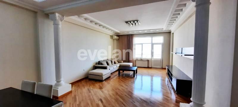 Satılır, yeni tikili, 3 otaqlı, 185 m², Elmlər Akademiyası m.