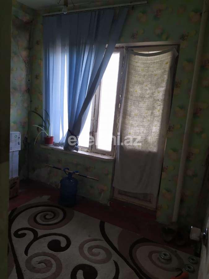 Satılır, köhnə tikili, 2 otaqlı, 60 m², 8-ci kilometr q.