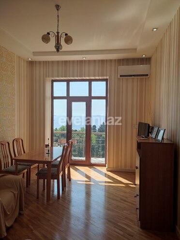 Kirayə verilir, köhnə tikili, 3 otaqlı, 80 m², Sahil m.