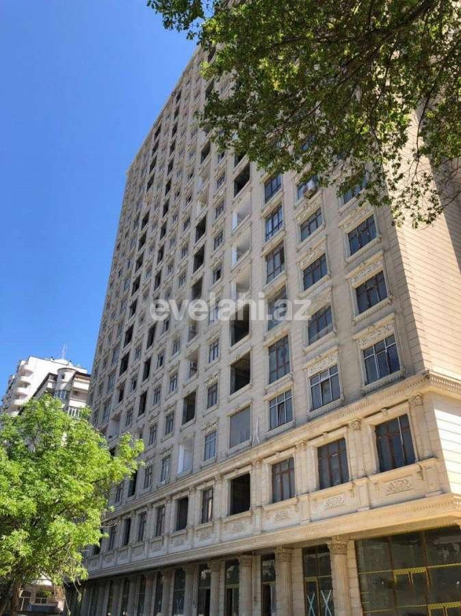 Satılır, yeni tikili, 3 otaqlı, 113 m², İnşaatçılar m.