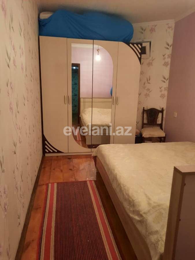 Sale, old building, 3 room, 70 m², Nasimi r.