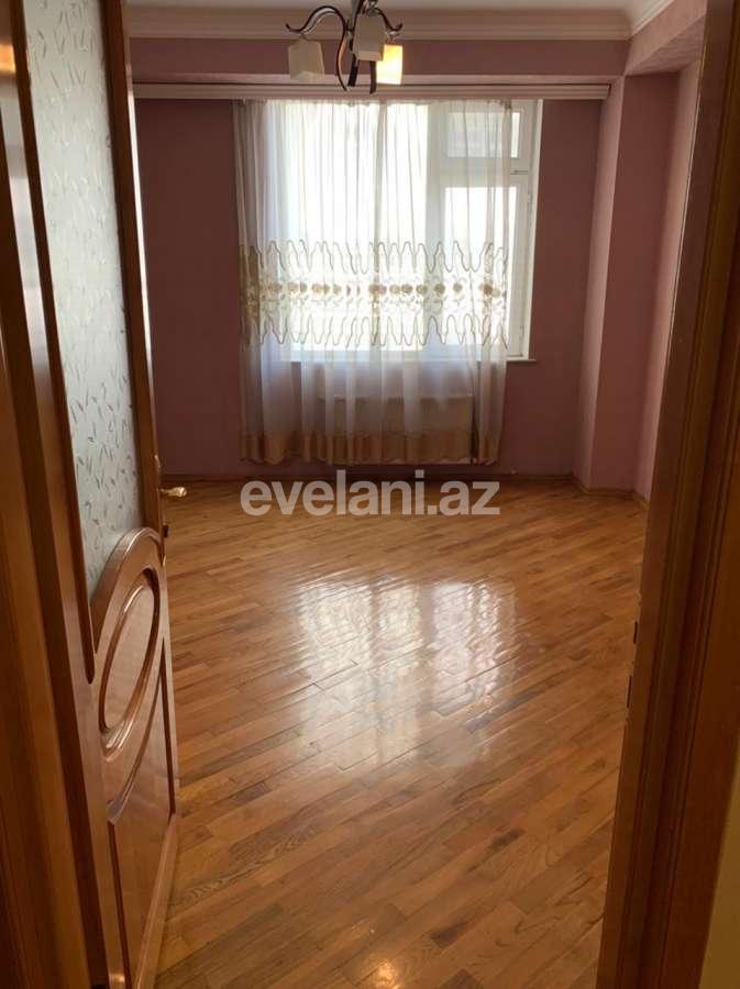 Satılır, yeni tikili, 2 otaqlı, 80 m², İnşaatçılar m.